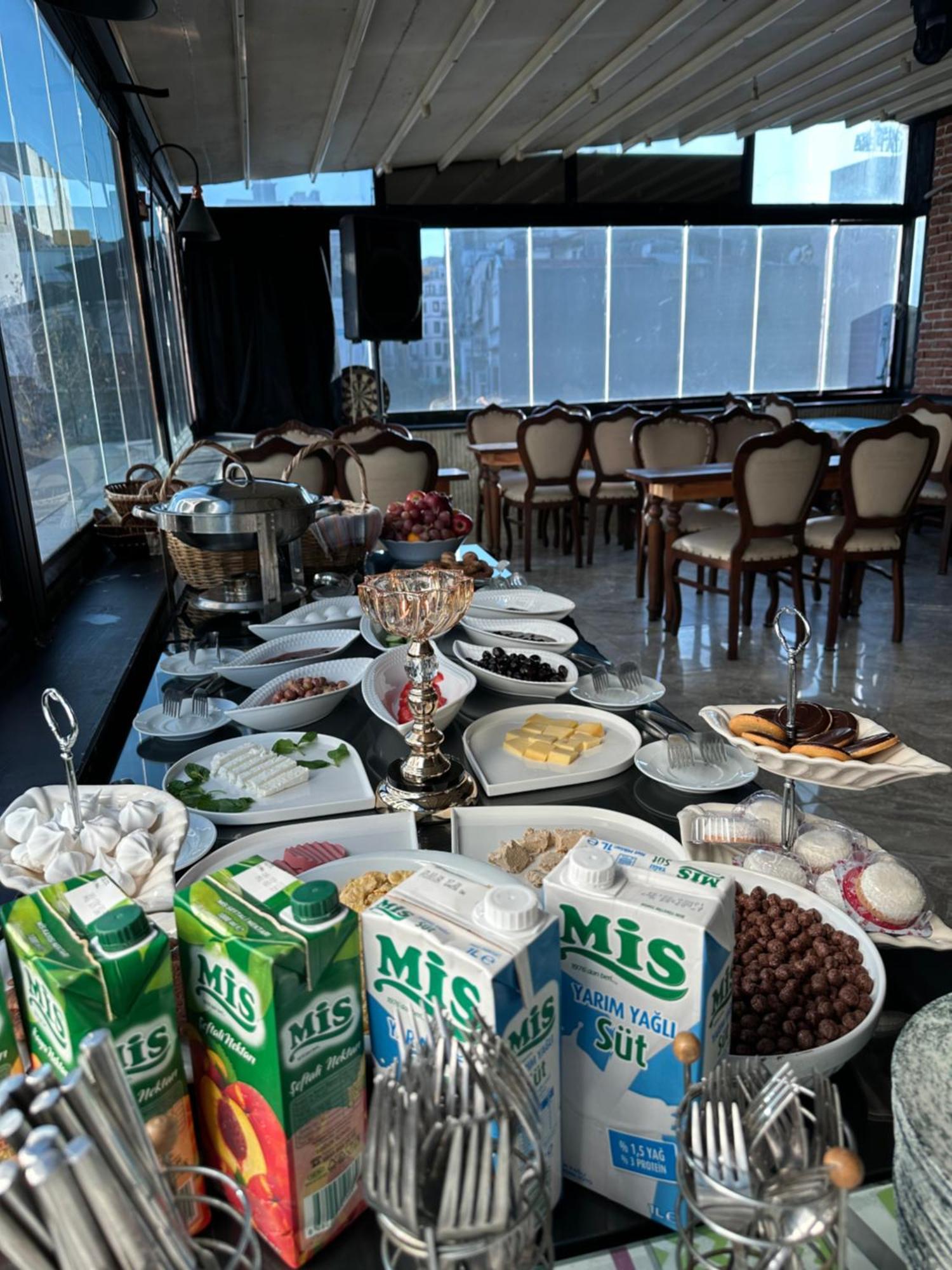 Napolyon Hotel Istanbul Exteriör bild