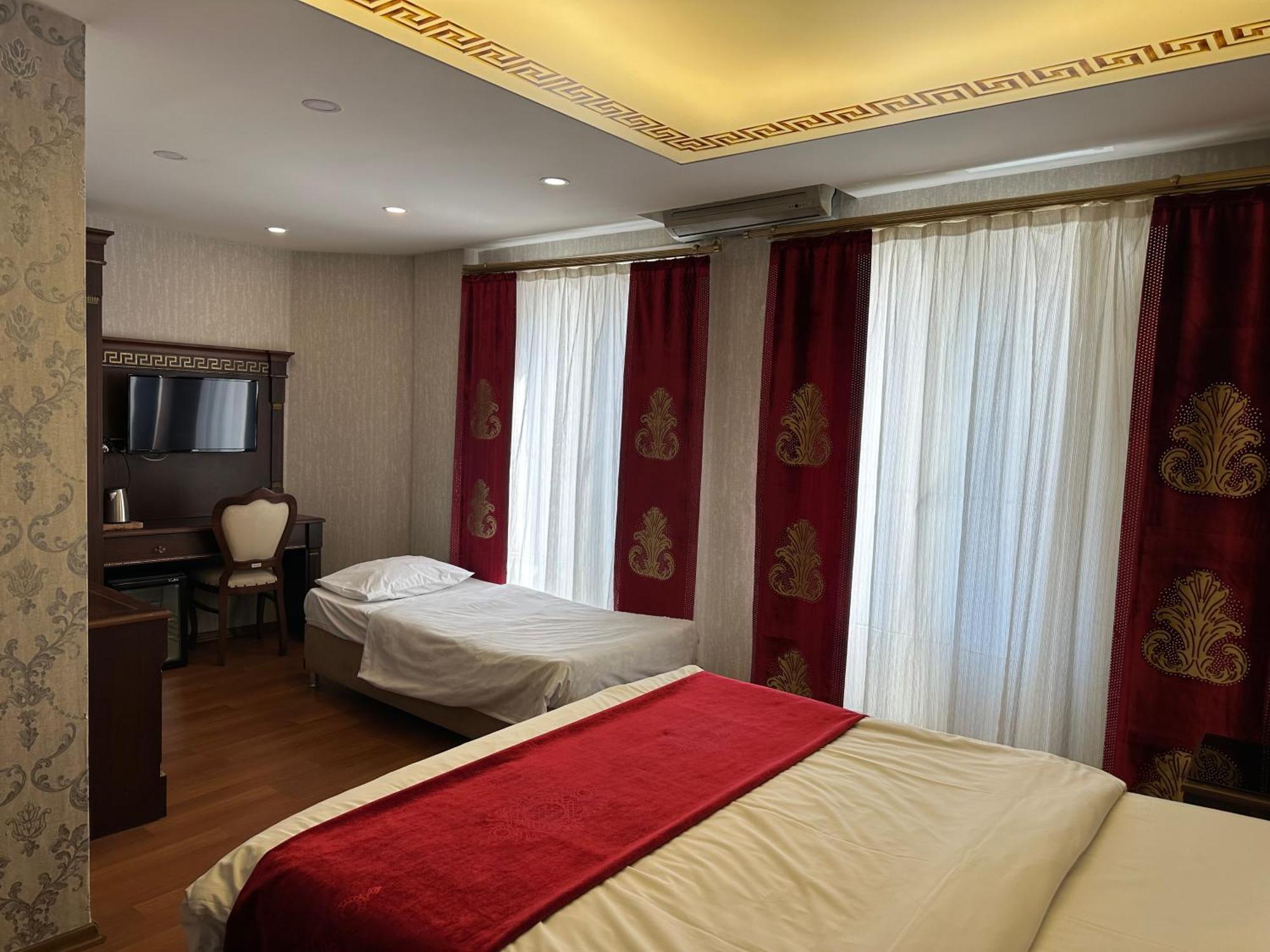 Napolyon Hotel Istanbul Exteriör bild
